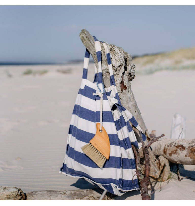 Sable De Plage Pour Gant, Essentiels De Plage D'été | WhichOne