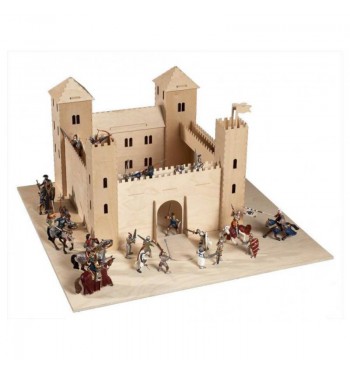 Construire une maquette de château fort avec les enfants