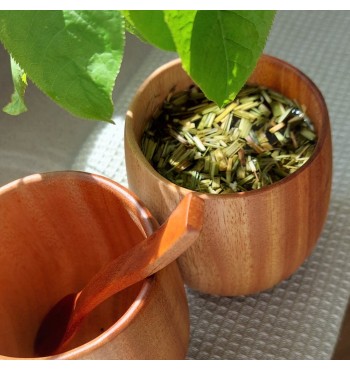 Tasse à thé en bois de Khaya WOOD  ILLUSTRATION